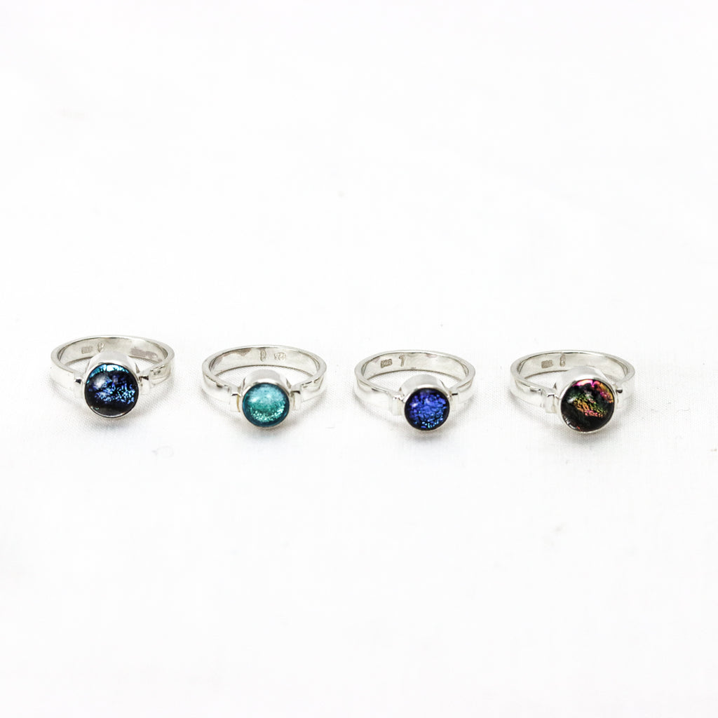 The Ivy Ring jewellery collection in the colours of the series.